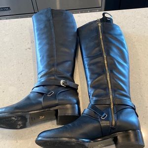 Excellent condition!  Size 9 black leather Vince Camaro tall boots